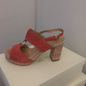 Coach platforms